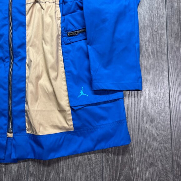 Nike Jordan Women's Medium Next Utility Capsule Jacket 2 in 1 Jacket - Picture 3 of 10